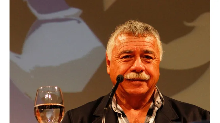 Caszely habló de los juveniles albos