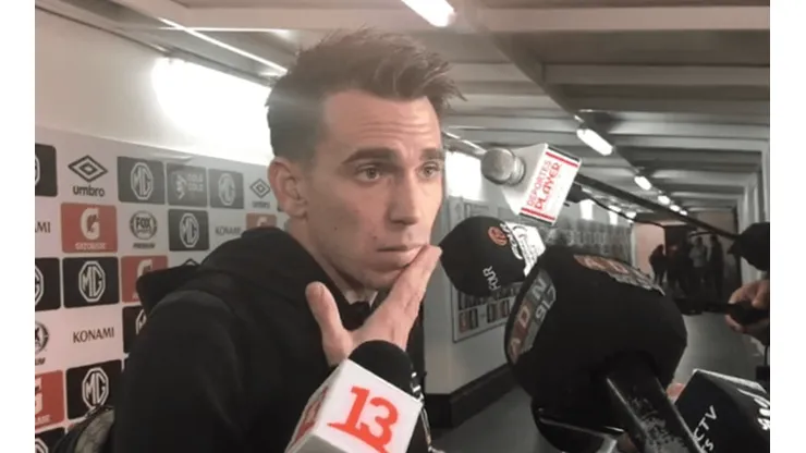 Mouche reapareció tras lesión y coincidió con su DT, Mario Salas.