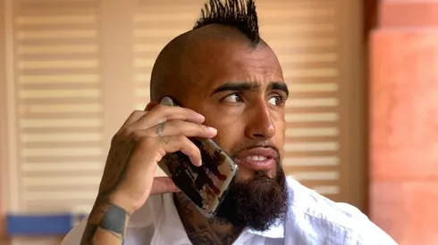 Arturo Vidal sigue en modo vacaciones