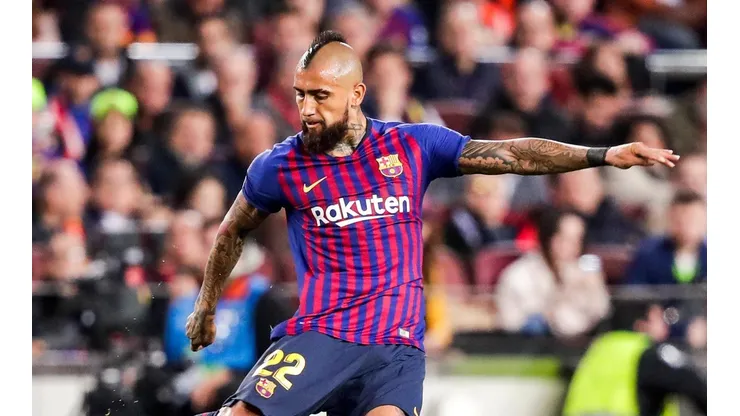 La continuidad de Vidal en el Barcelona está en duda