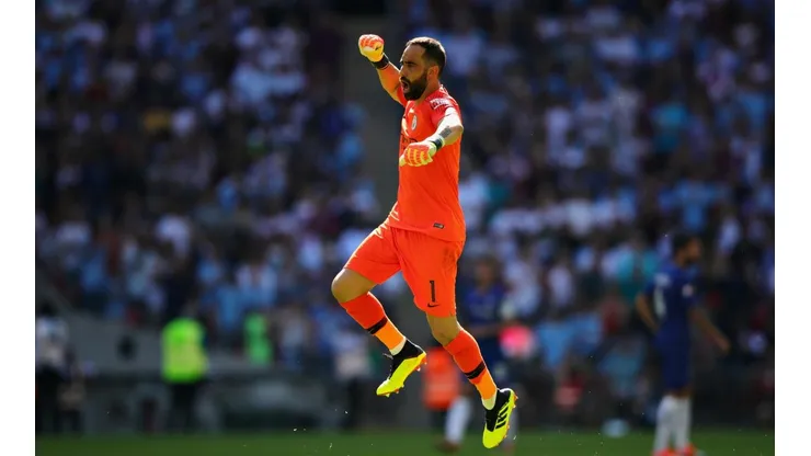 Claudio Bravo tuvo una buena intervención a los 81'