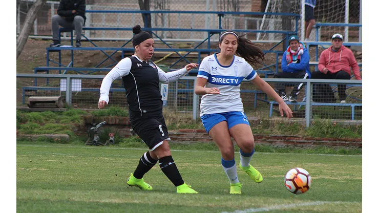 Nathalie Quezada se lució con dos goles