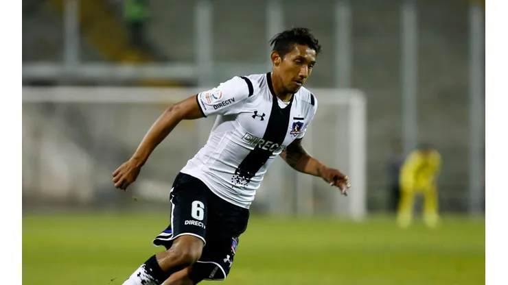 Canchita jugando por Colo Colo