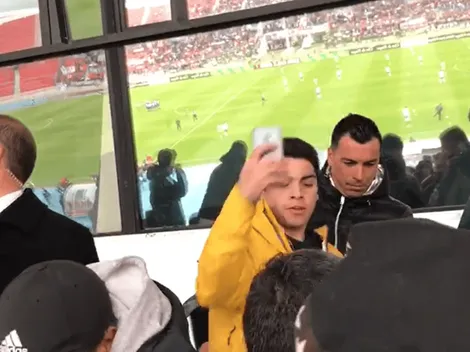 VIDEO | Paredes se siguió sacando fotos pese que dijeron que no habría más