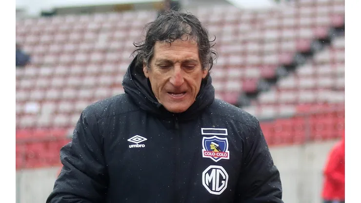 Mario Salas en el partido ante Barnechea.