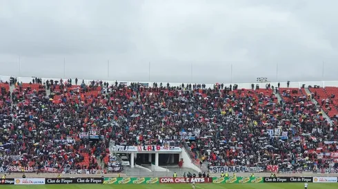 Se generó disputa entre carabineros e hinchas en sector andes