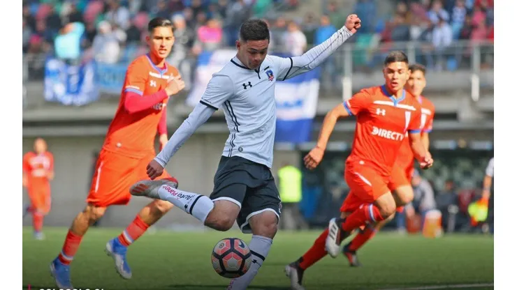 Ibarra anotando por la sub 19