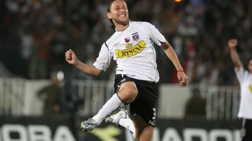 El golazo de Lucho Mena en 2006.