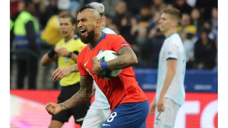 Vidal anotó de penal a Argentina