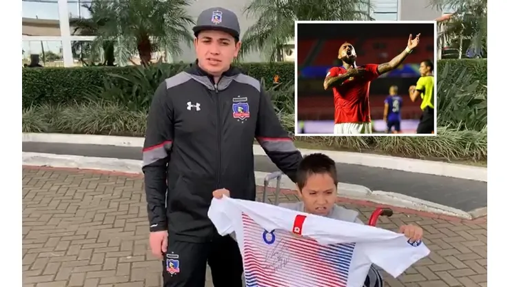 El pequeño Martín luce su camiseta del King