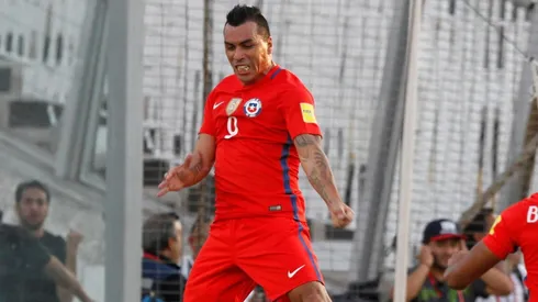 Paredes celebrando un gol en el Monumental