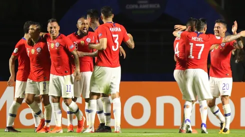 Chile repetiría el equipo que goleó a Japón