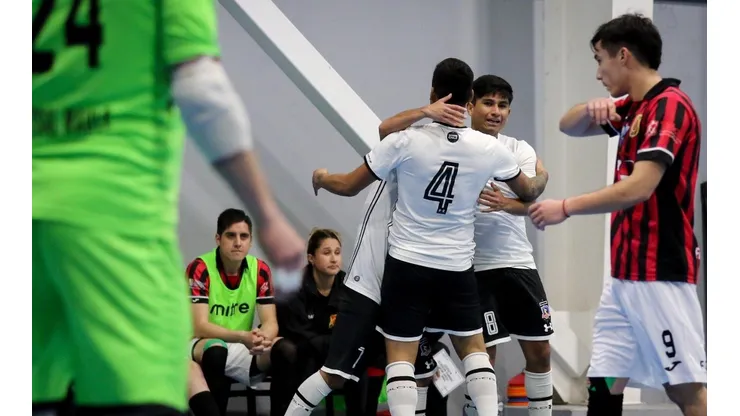 Colo Colo marcha invicto en el torneo
