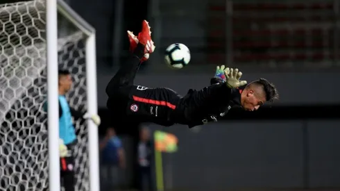 Brayan Cortés sorprendió con un escorpión en entrenamiento de Chile