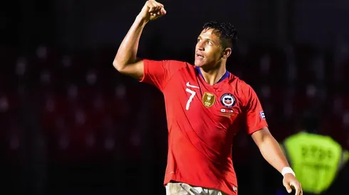 Alexis lleva 42 goles por la Roja