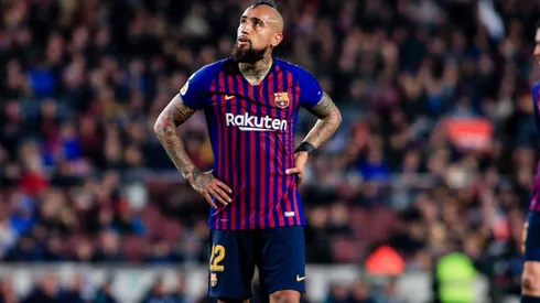 Arturo Vidal tiene varias ofertas para salir de Barcelona