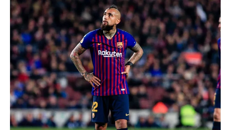 Arturo Vidal tiene varias ofertas para salir de Barcelona