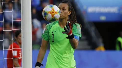 Tiane Endler dijo que tiene cosas más importantes que hacer que hablar de ella y su postura política.