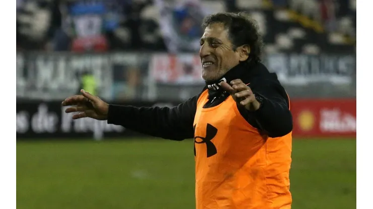 Mario Salas en la victoria de Colo Colo.