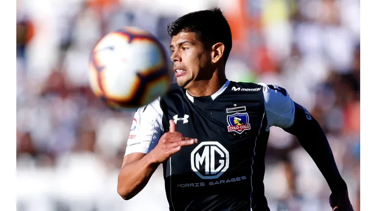 Esteban Pavez se puede ir de Colo Colo.