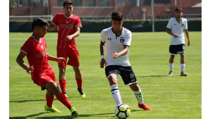 Bryan Soto asoma como la gran novedad en el mediocampo del Cacique.