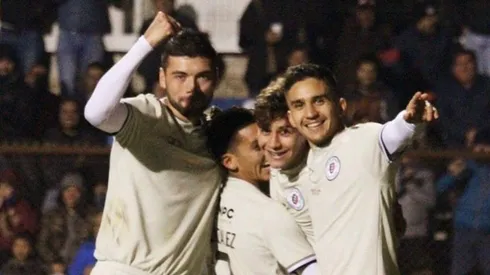 Luca Pontigo (derecha) vivió tuvo un gran día por Copa Chile