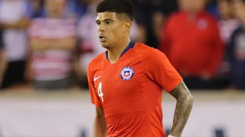 Pavez con la Roja. Gran momento de Huesi.