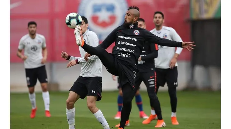 Vidal sumó minutos ante Colo Colo