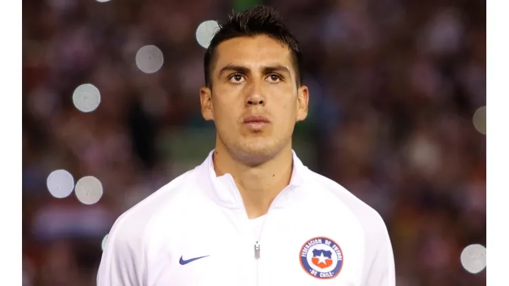 Lanzan que Colo Colo ofertó por Enzo Roco