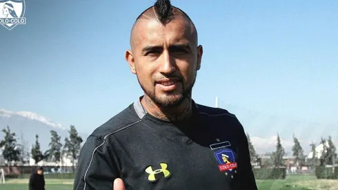 Colo Colo al King: "La Ruca siempre será tu casa, Arturo"