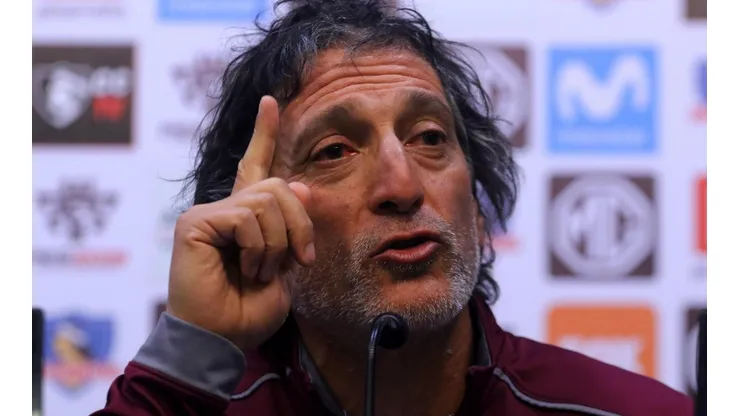 Mario Salas se mosqueó en conferencia de prensa.