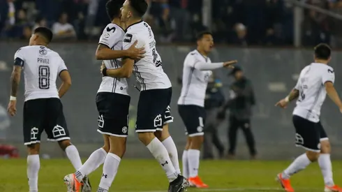 El Cacique quiere más abrazos.