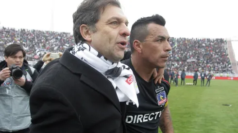 Mosa confía en que Esteban Paredes seguirá ligado a Colo Colo tras el retiro