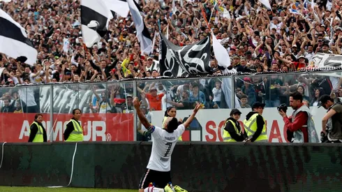 Paredes celebra su triplete ante la U