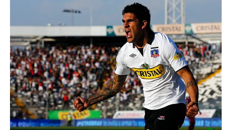 Ex delantero de Colo Colo fue la figura en Argentina enfrentando a River