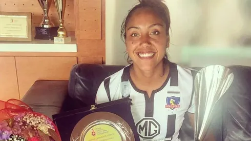 Daniela Seguel celebró con la camiseta de Colo Colo
