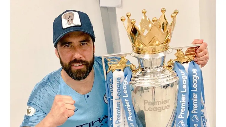 Claudio Bravo celebró el título del Manchester City