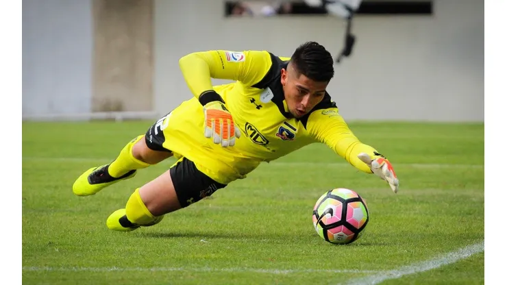 Brayan Cortés, titular en Colo Colo.