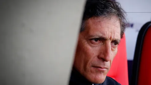 Advierten de cláusula que le permite a Mario Salas dejar Colo Colo en junio