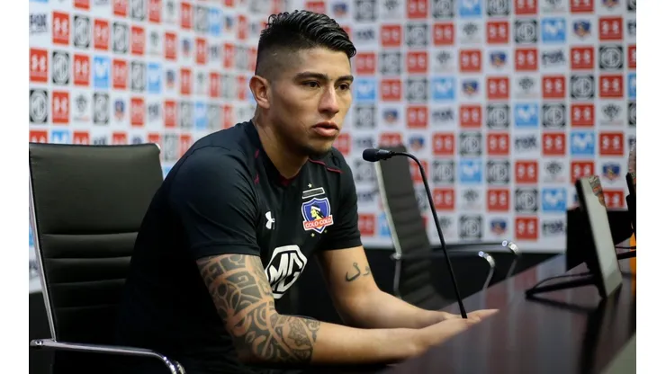 Brayan Cortés, titular en Colo Colo, en conferencia.