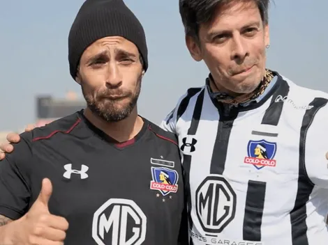 Jorge Valdivia intercambió camiseta por gorro de Marco Toselli