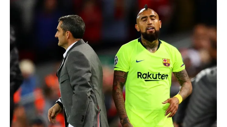 El momento en que Valverde saca a Vidal.