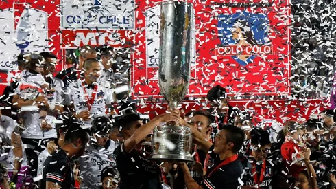 Colo Colo levantando la Copa Chile 2017.