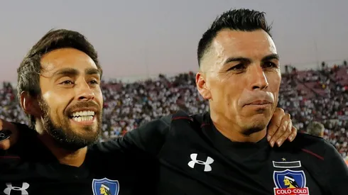 Paredes se cuadro con Valdivia.