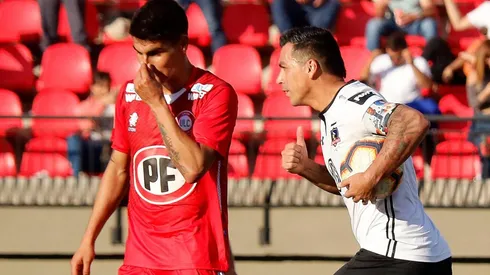 Paredes tras marcar de penal ante La Calera.
