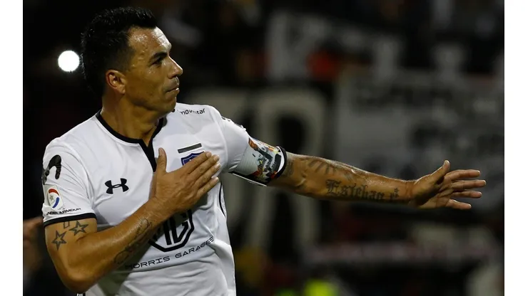 Esteban Paredes comandará a Colo Colo.