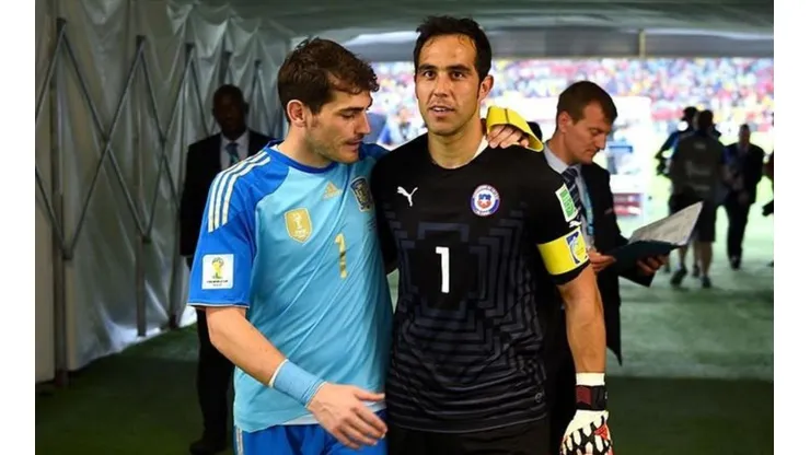 Claudio Bravo se sumó a las muestras de apoyo para Iker Casillas