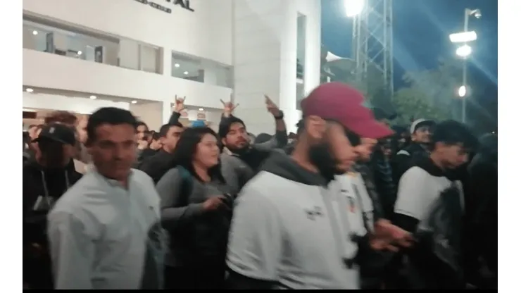 Los hinchas salieron cabizbajos del Monumental