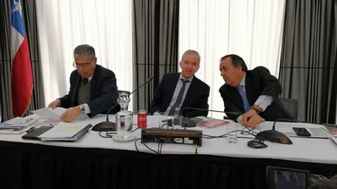 Comenzó la junta de accionistas de Blanco y Negro