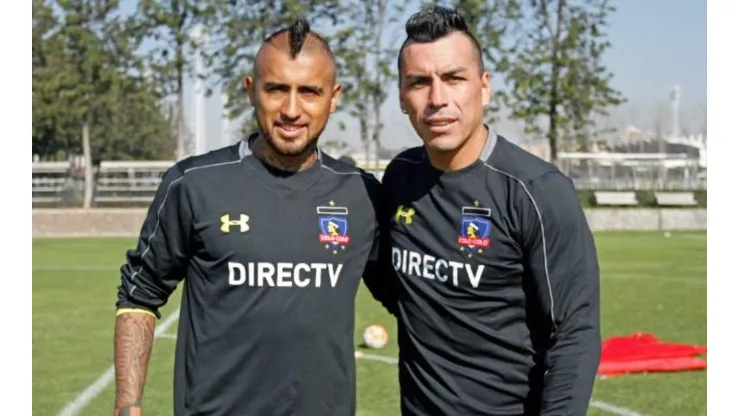 Esteban Paredes calificó de "histórico" a Arturo Vidal